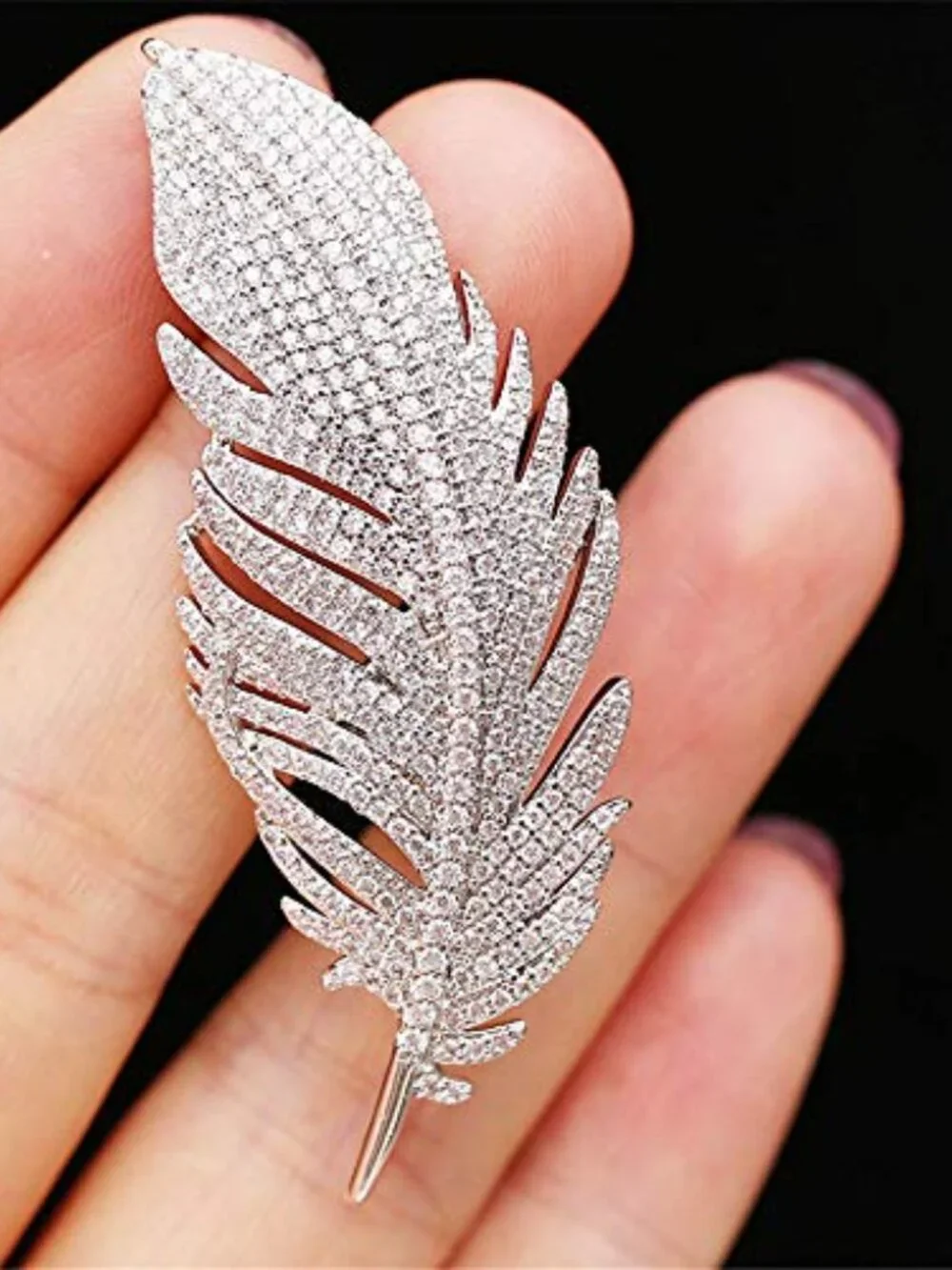 Feather Brooches Pin for Women Men Fashion‎ Crystal Delicate Leaf Brooch